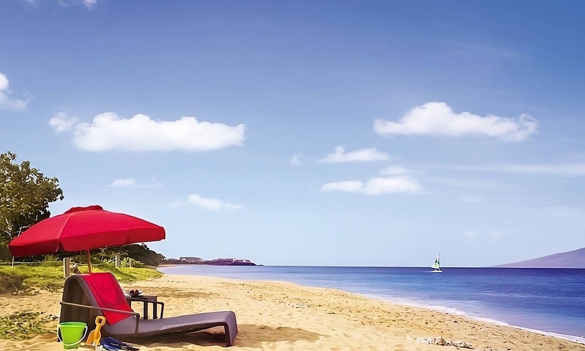 Honokowai Hotel | Island Elegance: Beach Retreat Near Kapalua Airport! Onsite Pool, FREE Parking