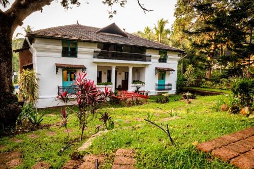 Divar Island Hotel | Island House Goa