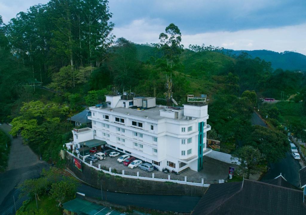 Munnar Hotel | Issacs Residency