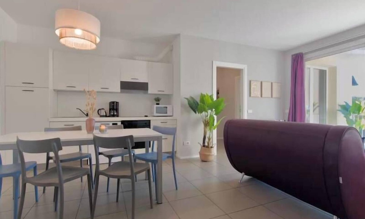 Maccagno Apartment | Lake Maggiore 3 bedroom apartment with pool