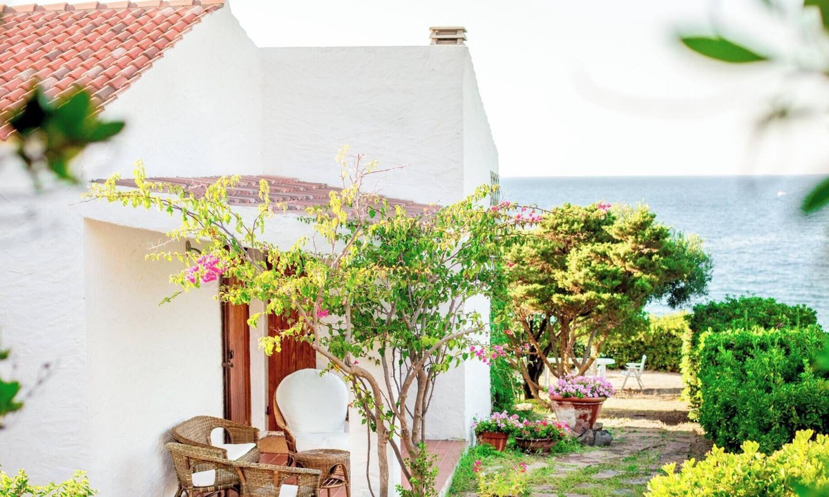Castelsardo House | Villa on the sea in Punta Tramontana with an exclusive view of the Gulf of Asinara