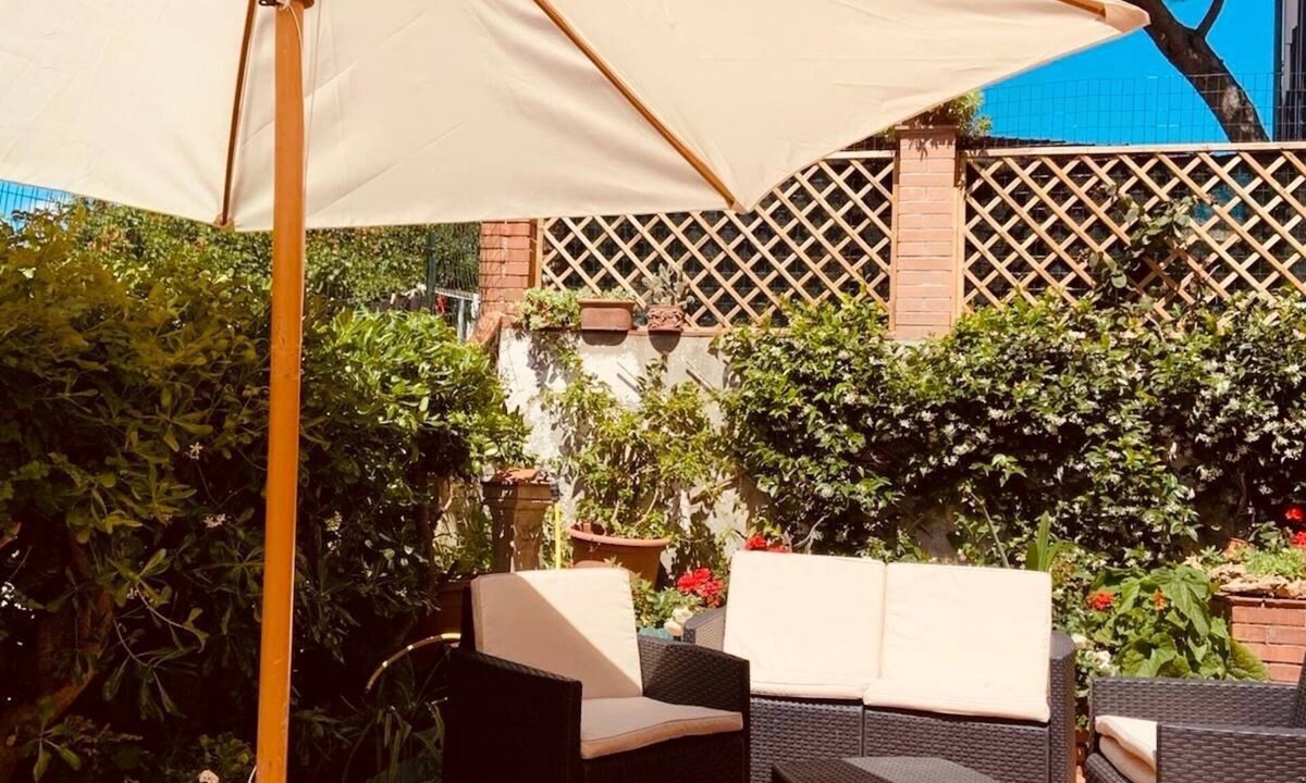 Castiglioncello Apartment | Seaside Bloom