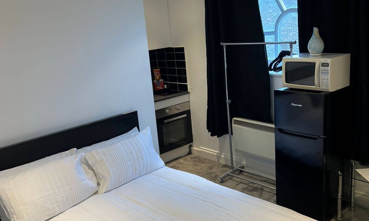 Euston Apartment | It’sAmazing studio Euston near Camden,warren st,Kingscross,Marylebone,Oxford st.