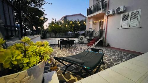 Sant'Andrea Ionio Marina House | Casa Rita - house with garden and bbq grill