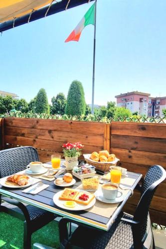 Opera Bed & Breakfast | Italo House