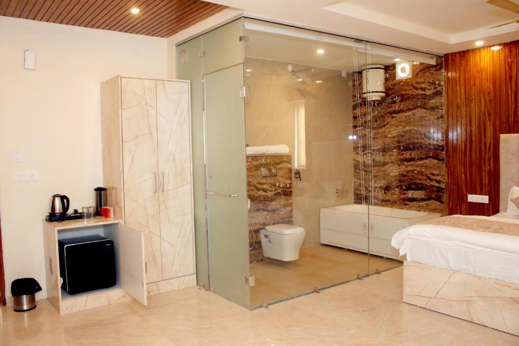Kharar Hotel | Ivory Hotel Mohali