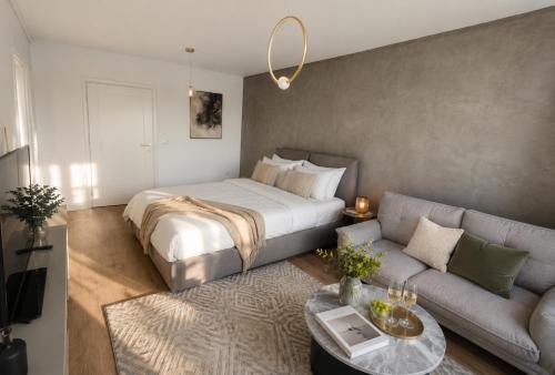Pipera Apartment | Ivory Residence Studio with Park View & Paid Parking