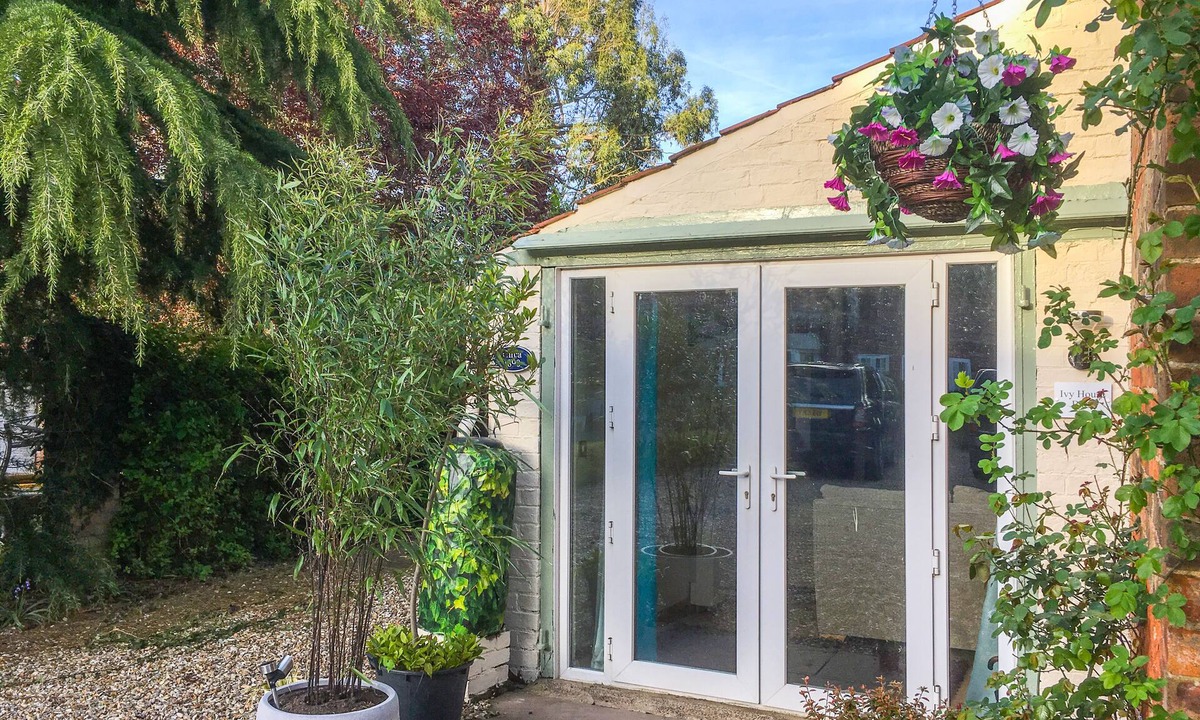 Sleaford Cottage | Ivy House Barn
