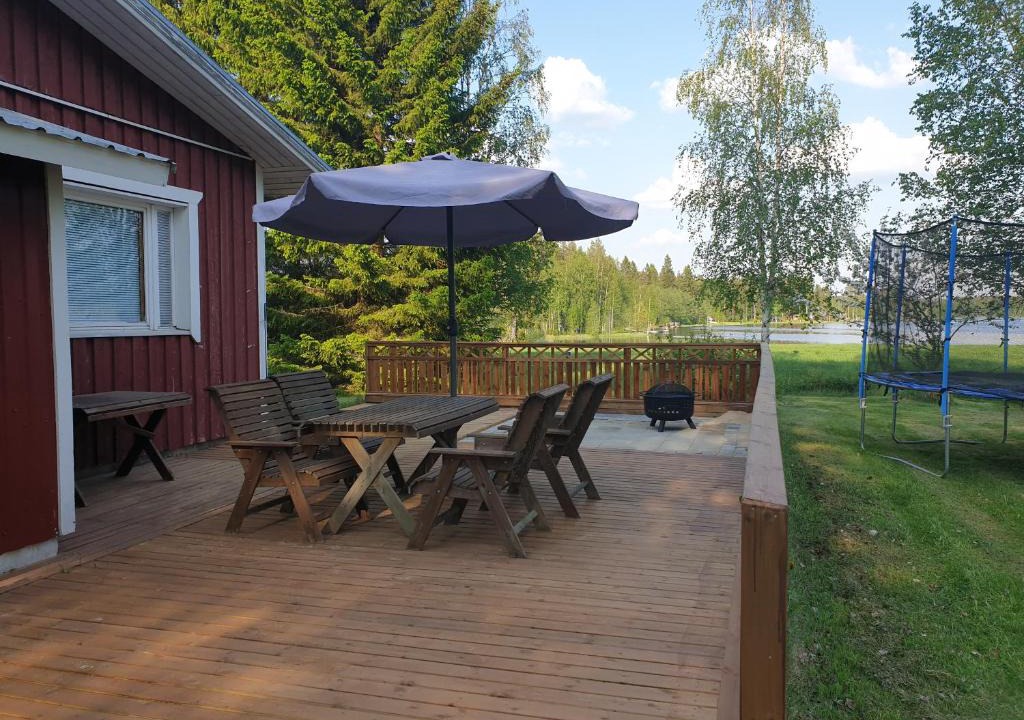 Soini Ski Chalet | Järvitalo