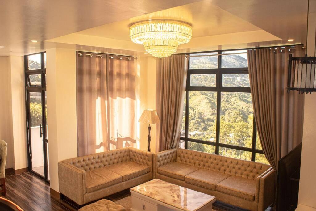 Baguio House | J Erich Place