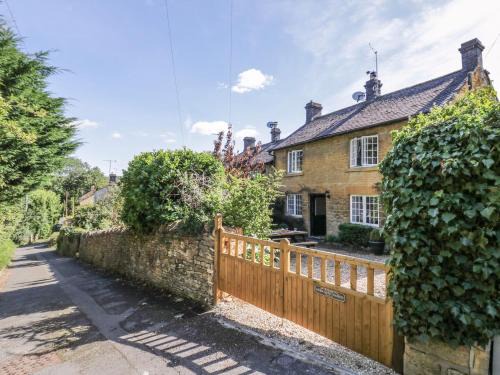 Blockley House | Jackdaw Cottage