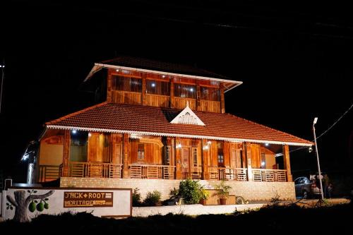 Athirapally Villa | Jackroot Heritage wood villa Athirappilly