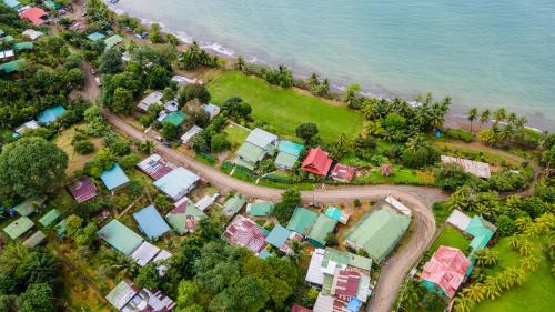 Drake Bay Hostel | Jacobin Hostel & Cabins