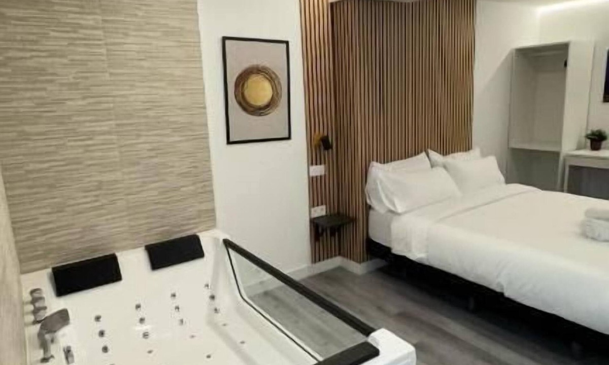 Numancia Hostel | jacuzzi rooms