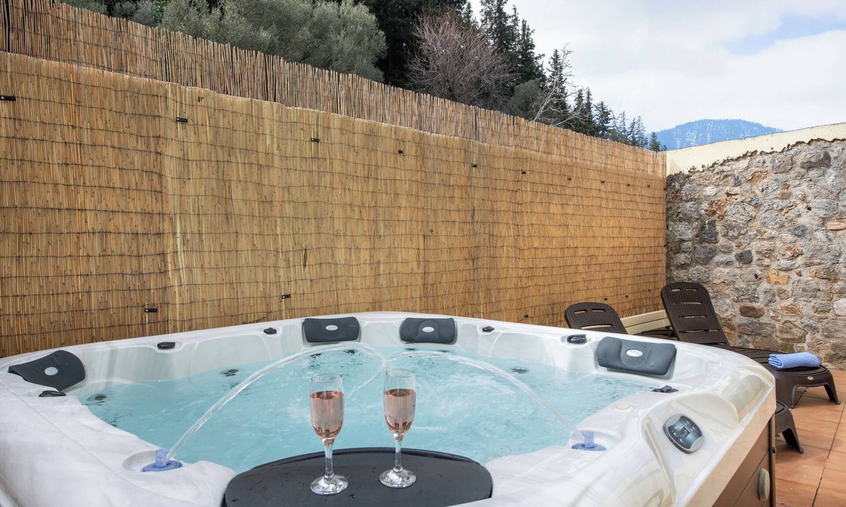 Theriso Villa | Jacuzzi Villa Nena