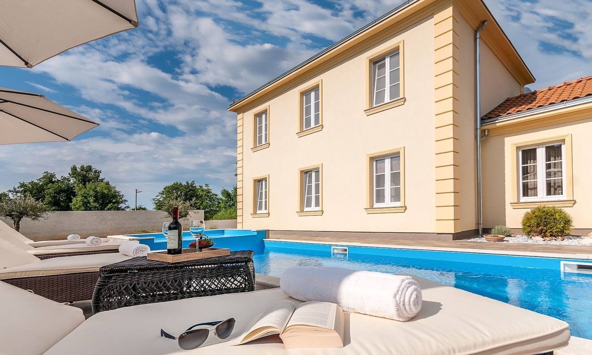 Rojnici House | "Jakov" by Interhome