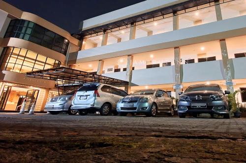 Menteng Hostel | Jambrut Inn
