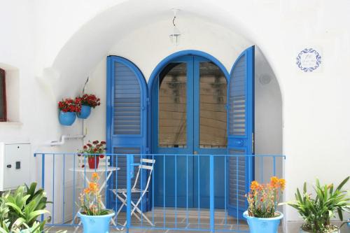 Otranto Historic Centre Apartment | Janela Blue Civico 35