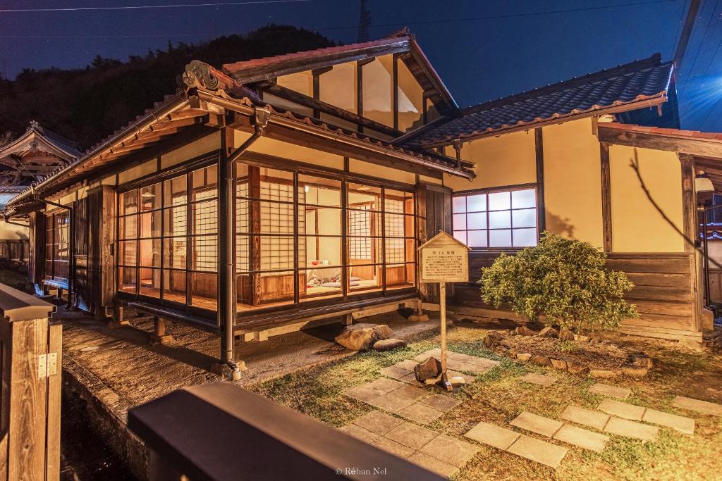 Asago House | Japan's Oldest Remaining Company Housing -Like a Ghibli Scene