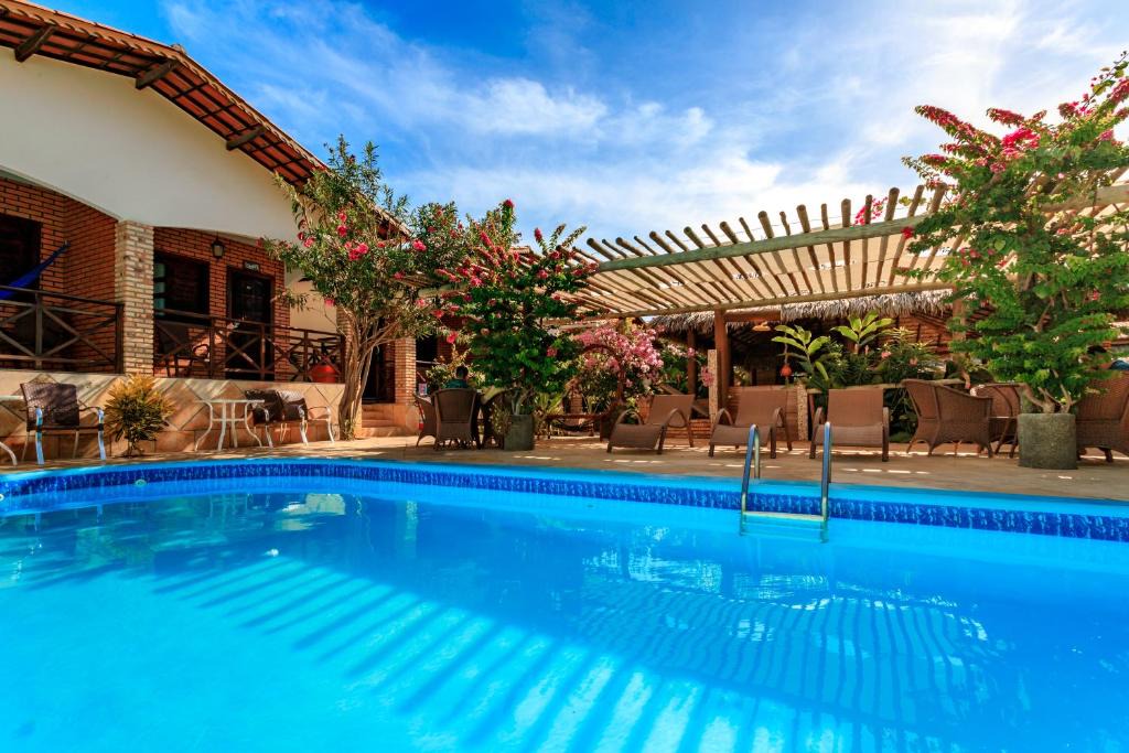 Canoa Quebrada Hotel | Jardim dos Orixás