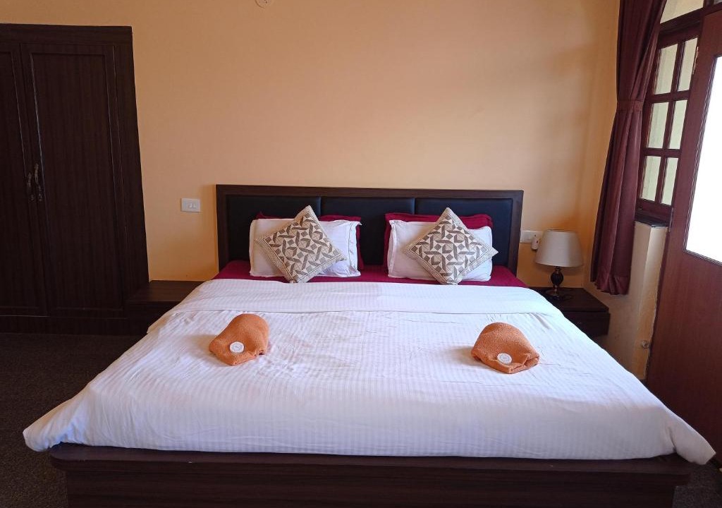 Cavelossim House | Jas Guest House