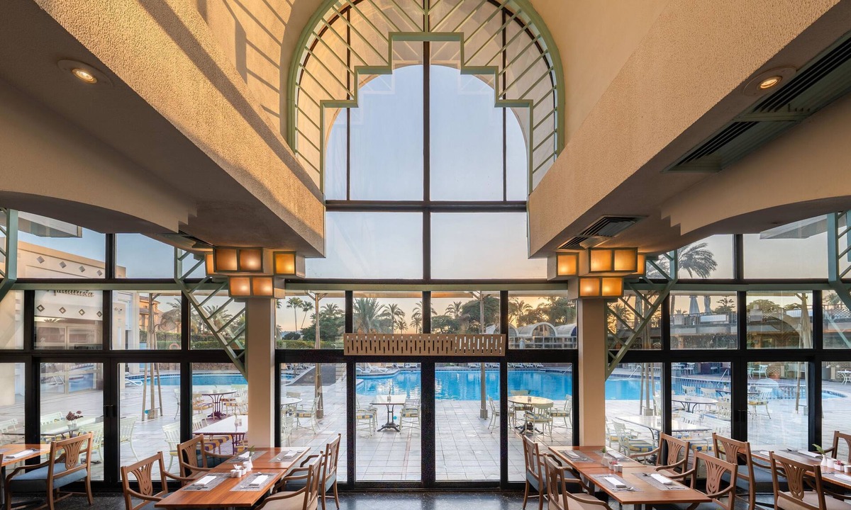 Giza Hotel | JAZ Pyramids Resort