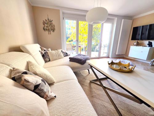 Donaustauf Apartment | Jeanys Walhalla Suite in Donaustauf 11 km von Regensburg am Donauradweg