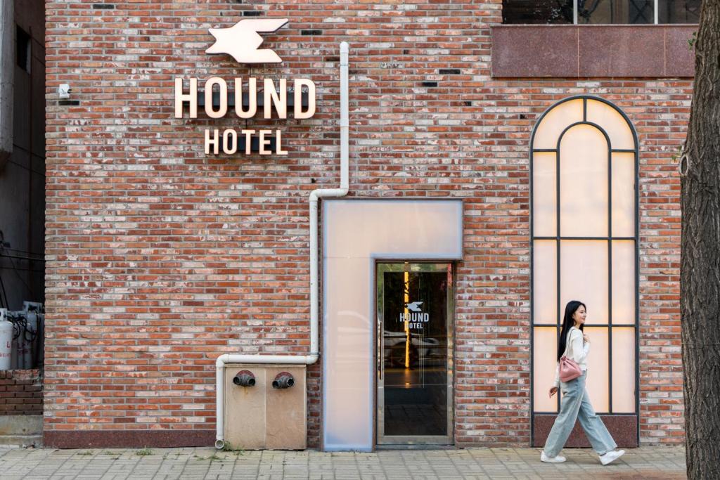Jecheon Hotel | Jecheon Hound Hotel
