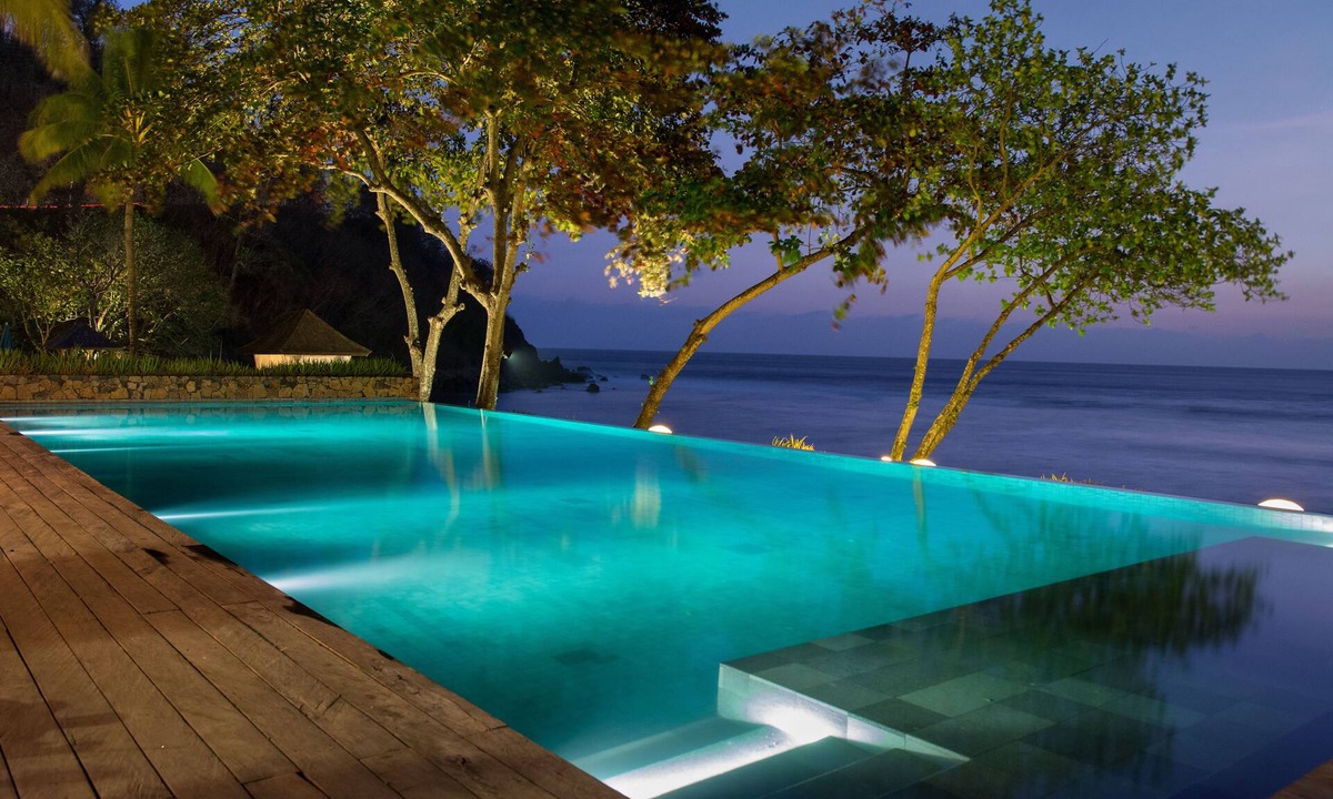 Mangsit Hotel | Jeeva Klui Resort