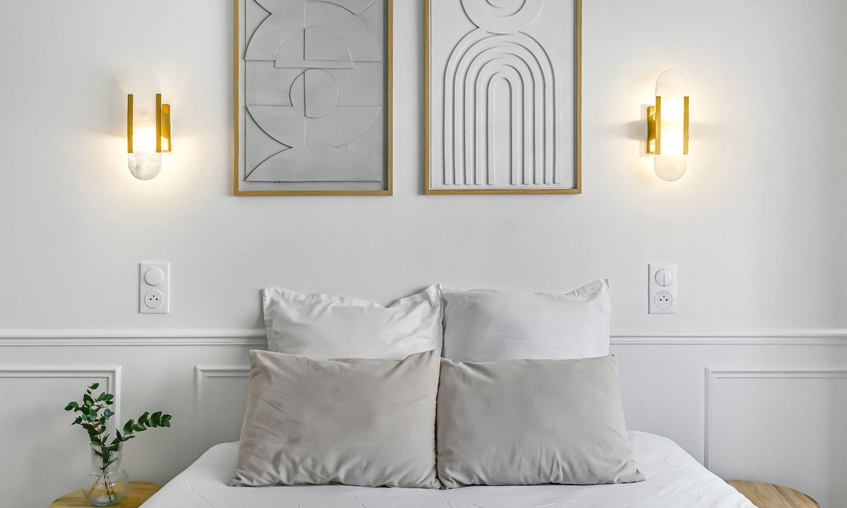 Combs-la-Ville Apartment | JIJI Suites