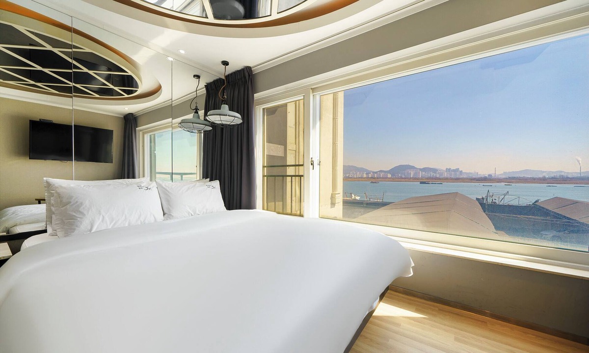 Gangseo District Hotel | JK Hotel