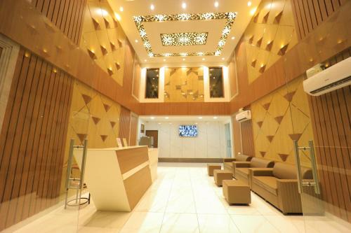Vellore Hotel | JKInn