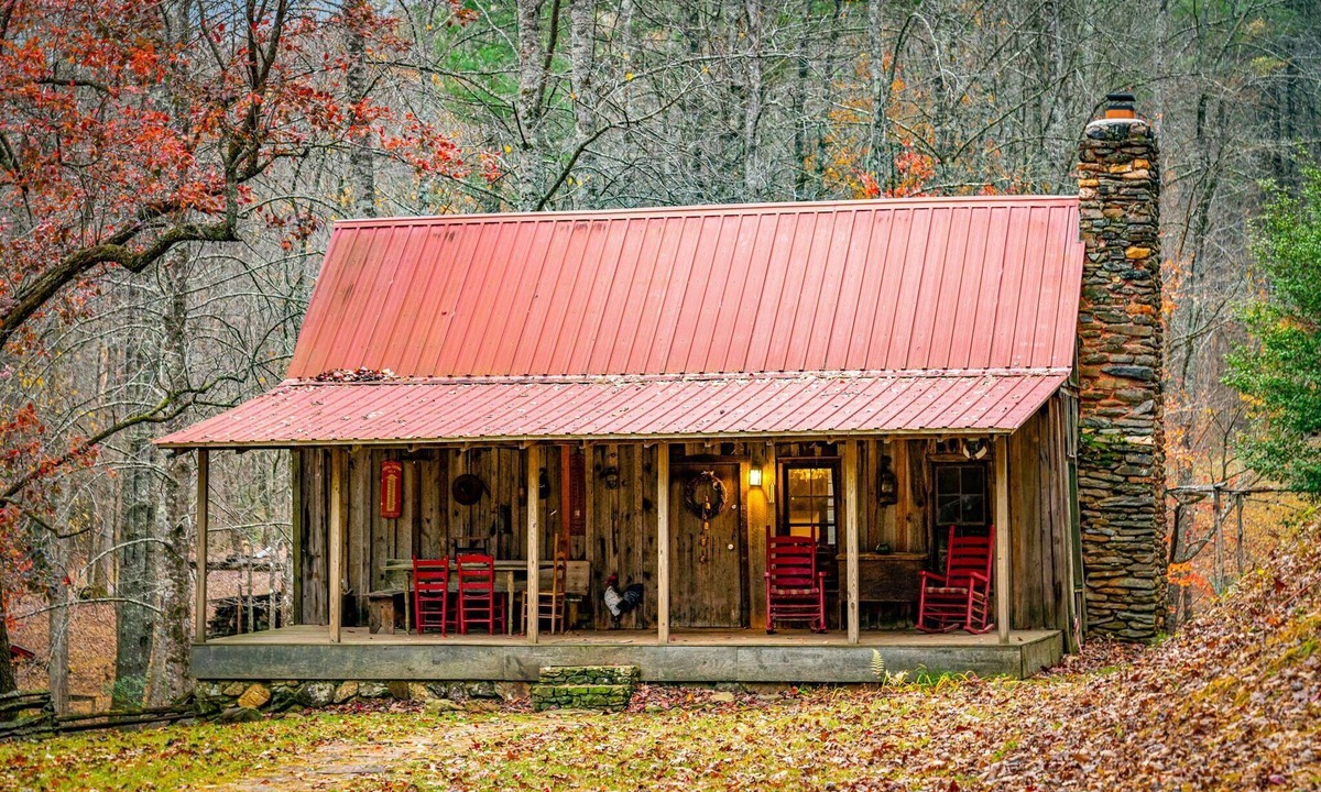 Epworth Cabin | JME Retreat - Cast a Line, Stay Awhile