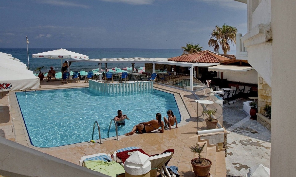 Adelianos Kampos Hotel | Jo-An Beach Hotel