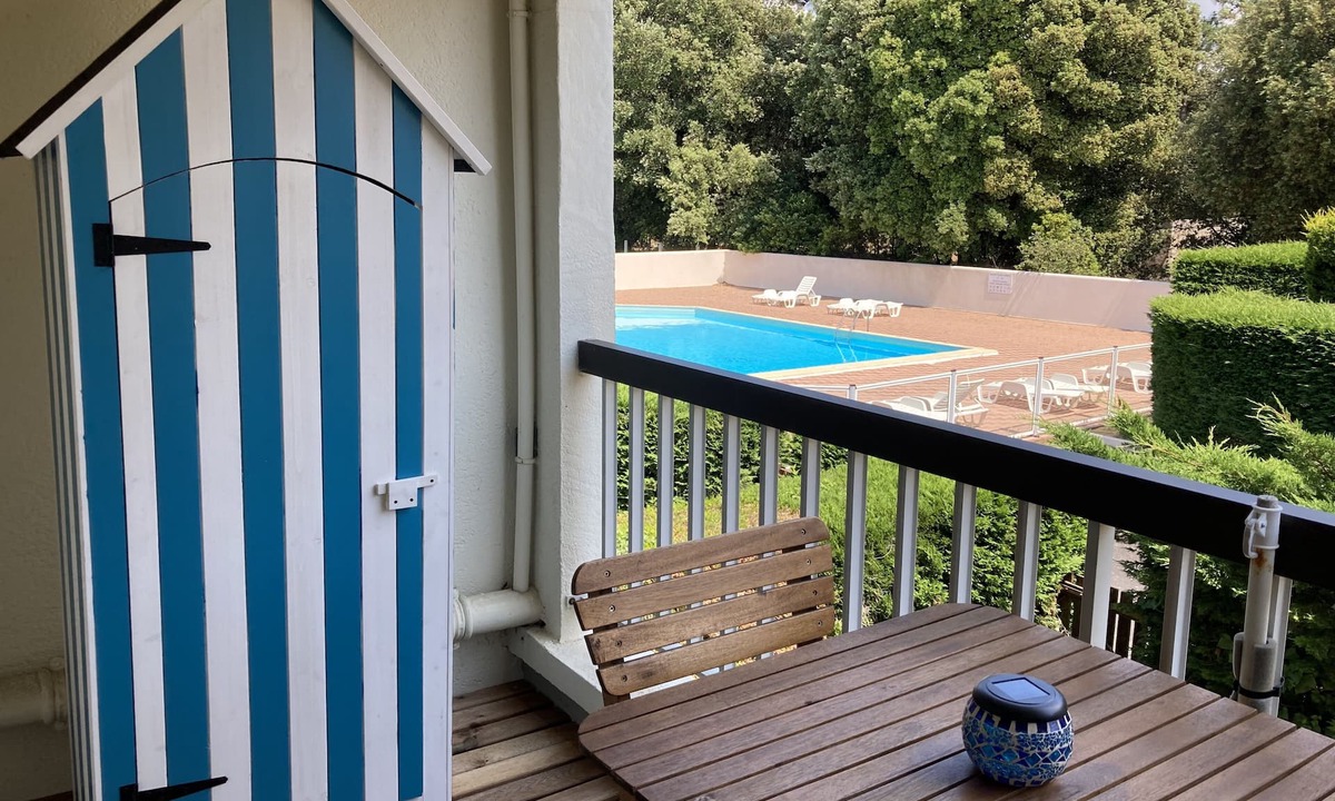 Dolus-d'Oleron Apartment | Joli Studio à Vert Bois Avec une Piscine , Proche Plage