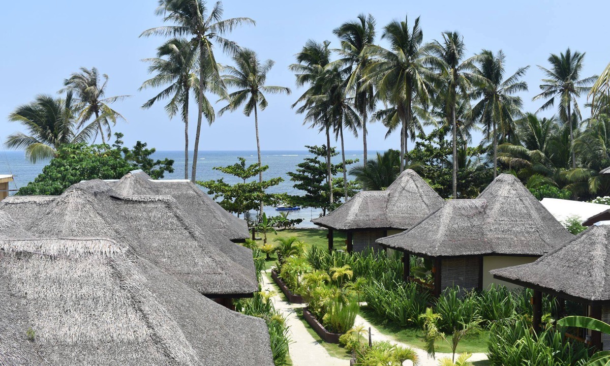 Catangnan Hotel | Jonas & Twins Resort