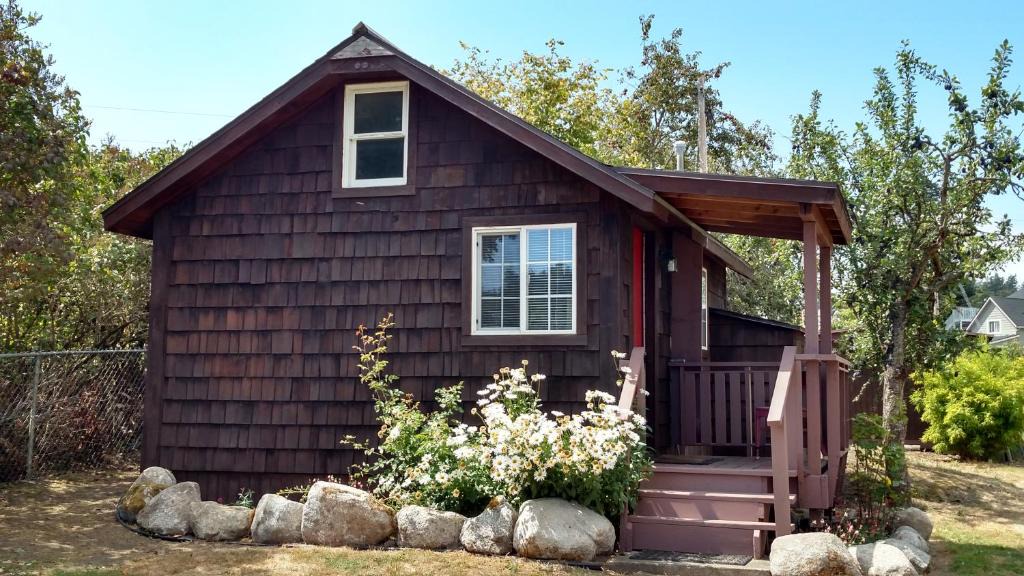 Friday Harbor House | Jones Cabin
