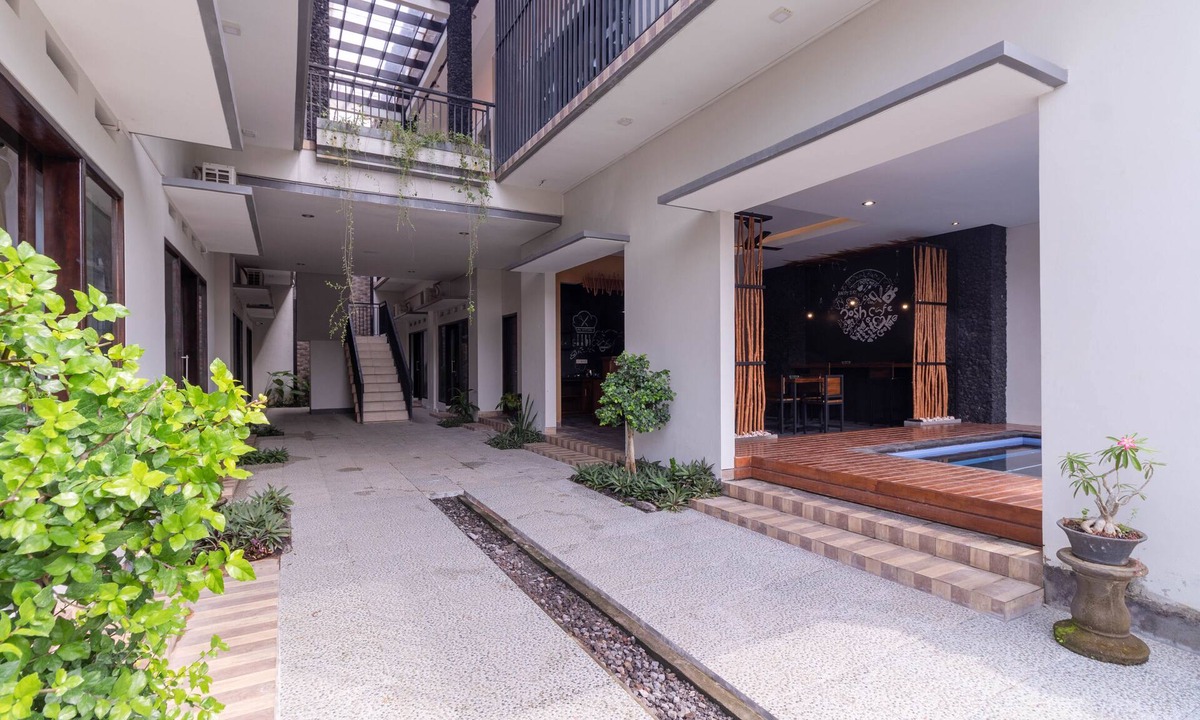 Lovina House | Josh Guest House