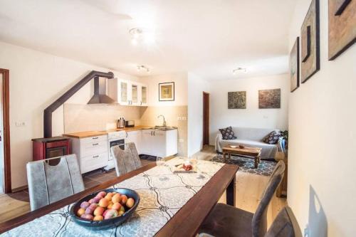 Kobarid House | Juliana