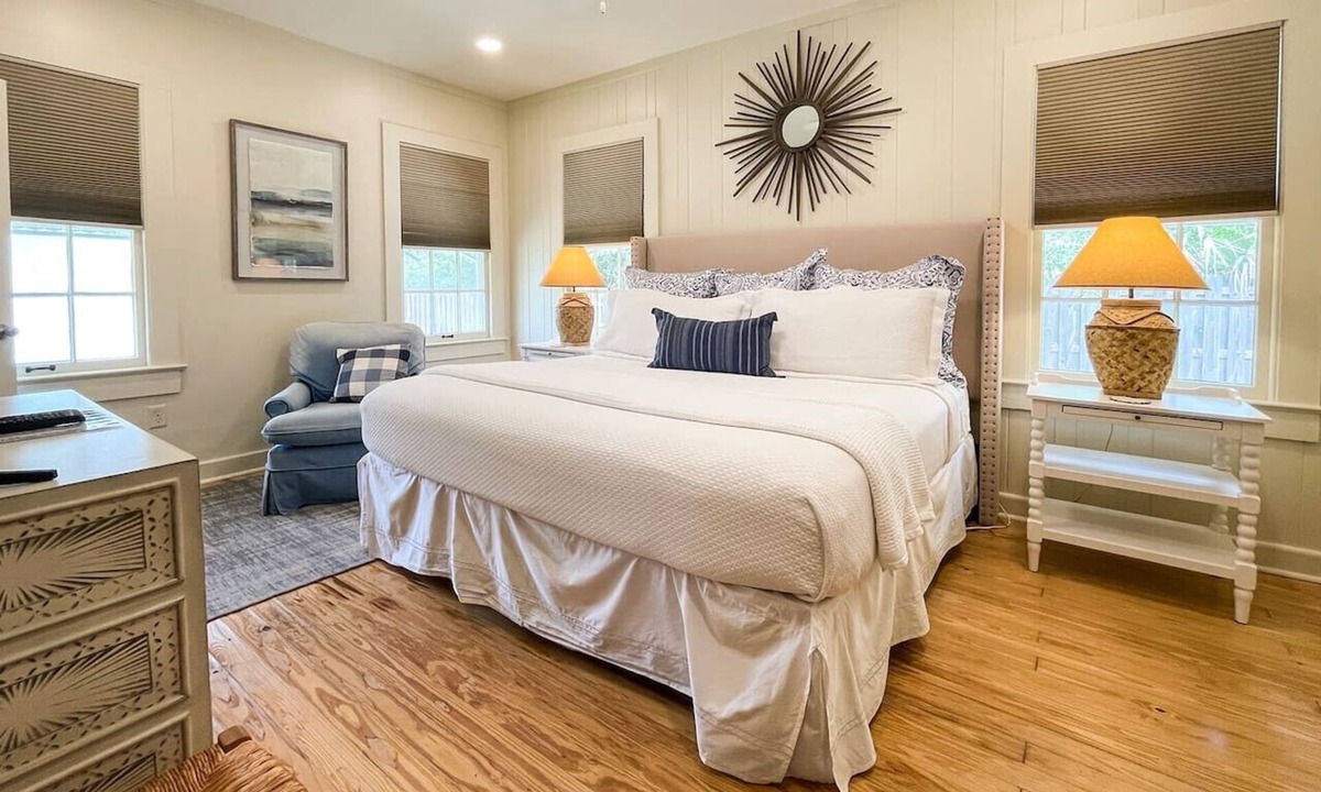 Grayton Beach House | July Openings! Grayton 30A Beach House + 4 Bikes