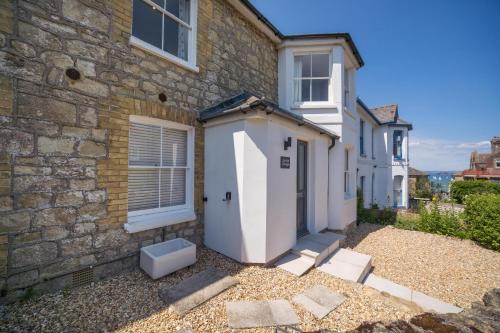 Nettlestone House | Jumble Cottage