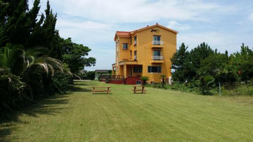 Pyeongdae-ri Hostel | Jun House