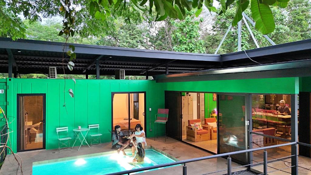 Pinilla Villa | Jungle Container Private Pool 8 Min Avellanas