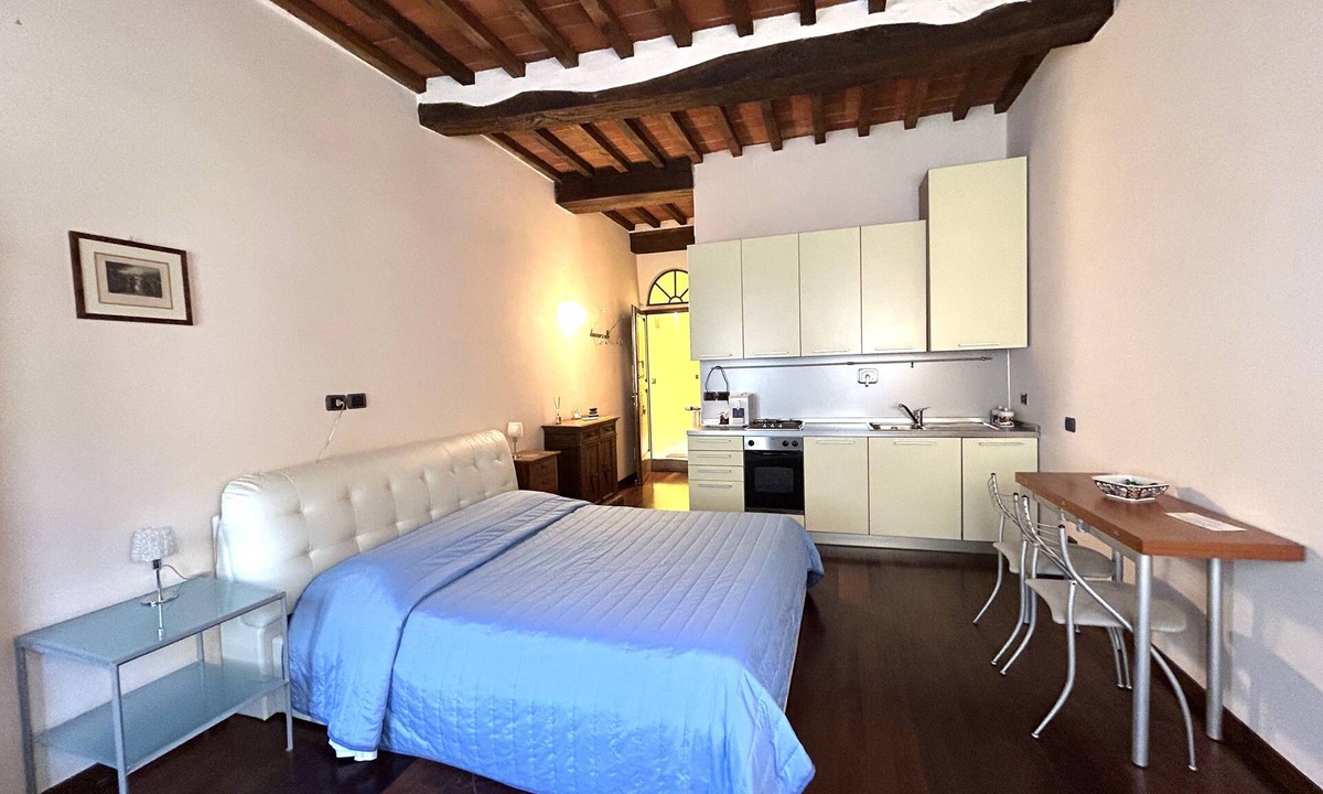 Arezzo Bed & Breakfast | JUNIOR ROOM