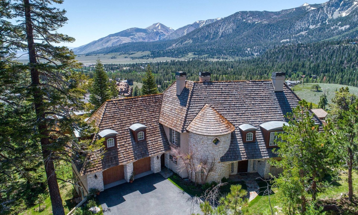 Mammoth Lakes House | Juniper Ridge 16 5000 sq ft, Grand Chateau at Eagle, Expansive Mountain Views by RedAwning