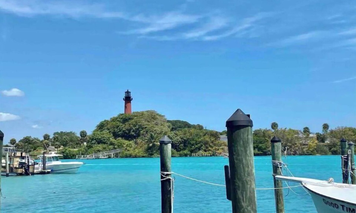 Jupiter Condo | Jupiter Beach Hideaway!!