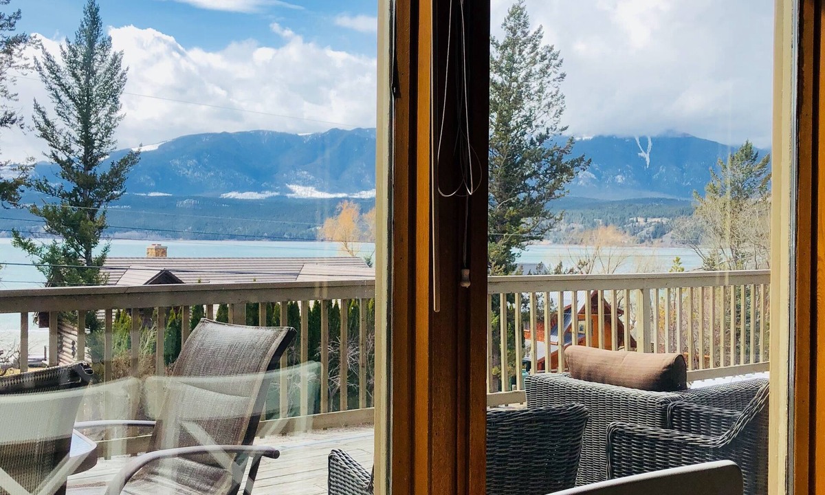 Windermere House | Just a 2 min walk to the Lake!