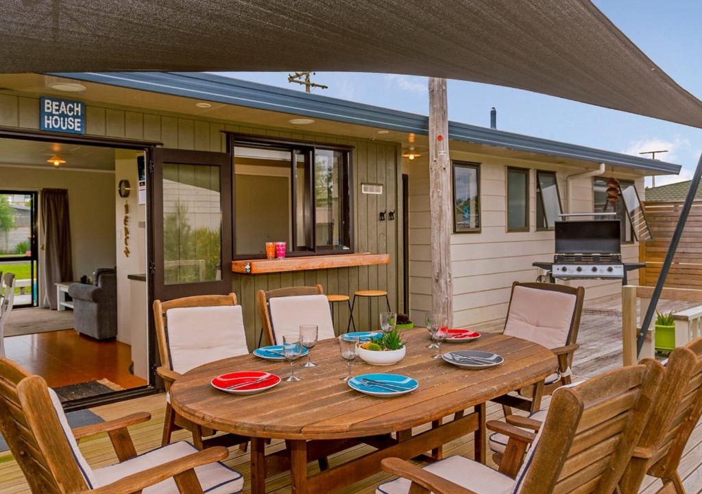 Whangamata House | Just Beachy - Whangamata Holiday Home