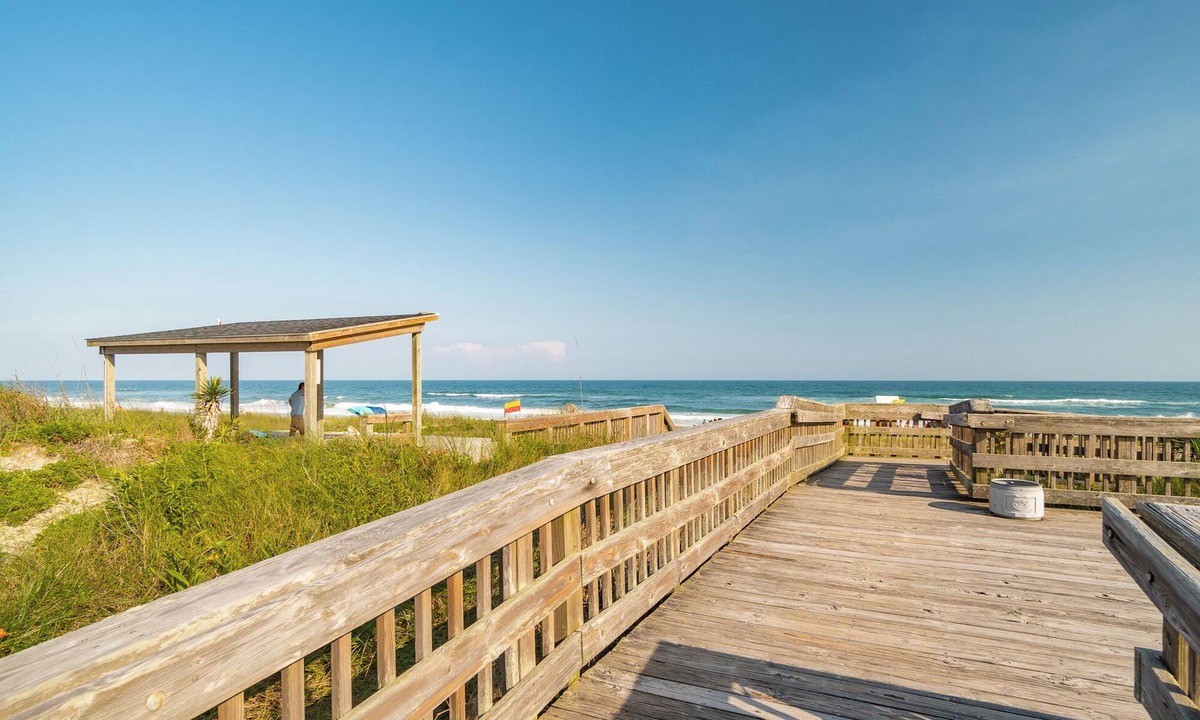Emerald Isle House | Just steps away - beach, pool, & attractions on the Emerald Isle! New Home.