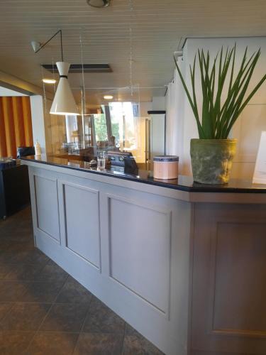 Uusikaarlepyy Hotel | Juthbacka Hotell